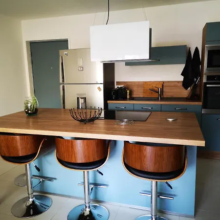 T2 Neuf Ajaccio Climatisé Wi-fi Appartement
